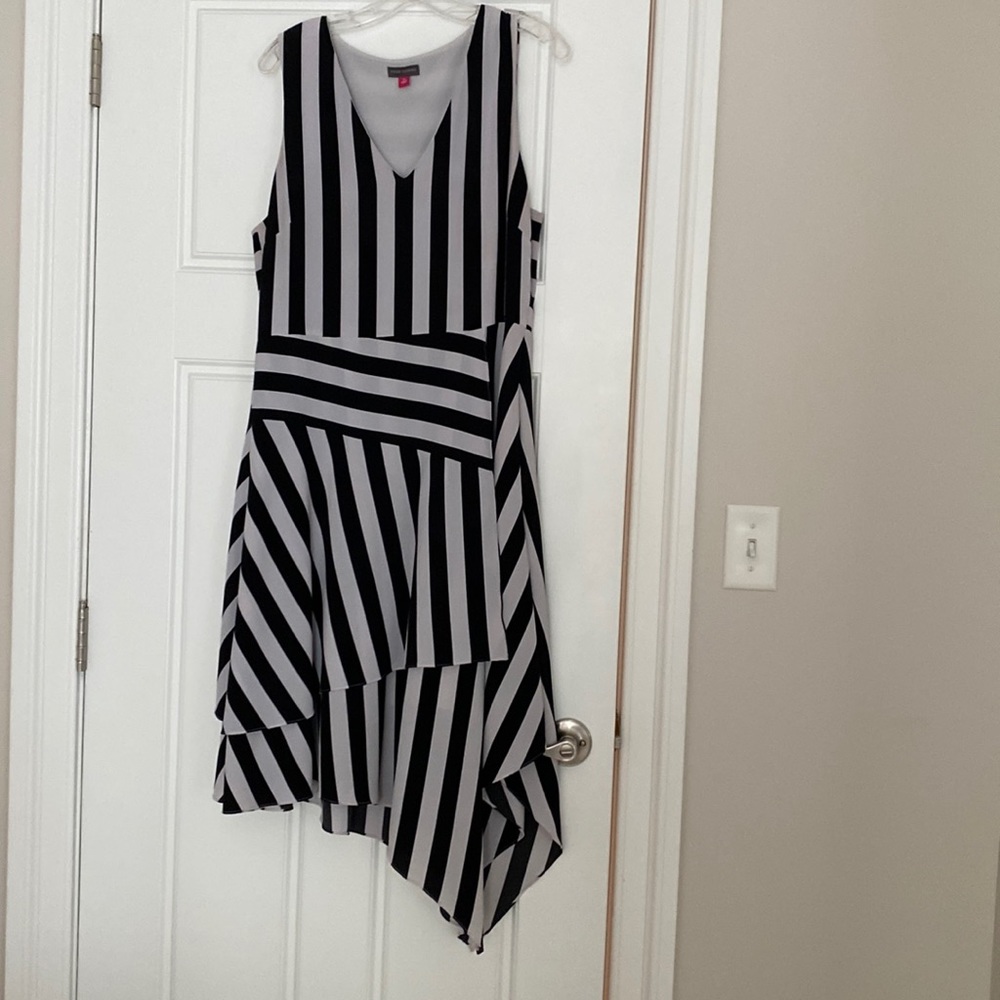 Vince Camuto MIDI Dress